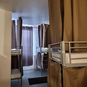 Habitación para Mujeres Compartida